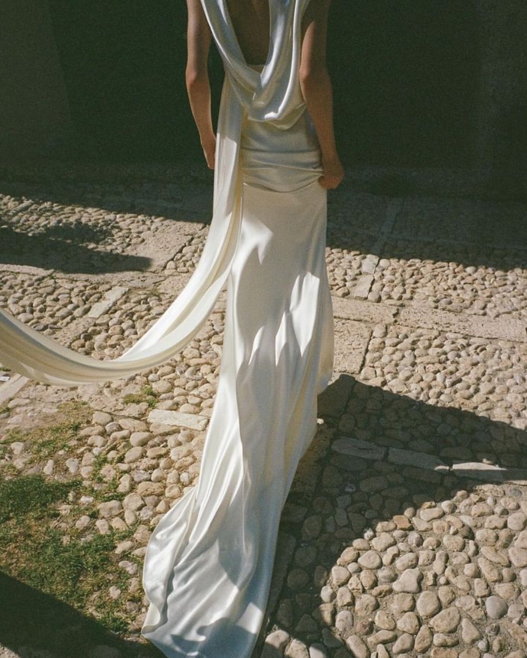 How an AI Shopping Assistant Finds the Perfect Wedding Guest Dress in Seconds