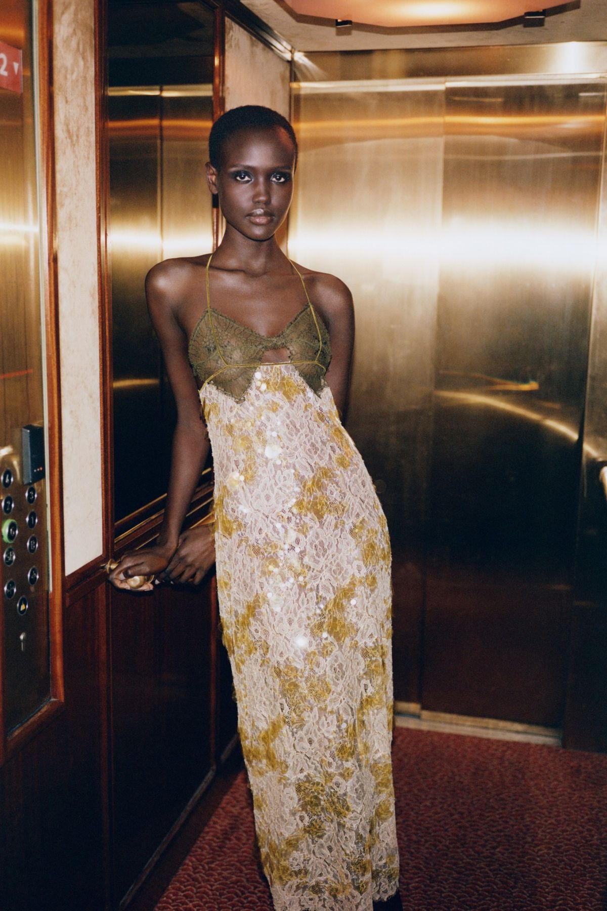 Designer Dresses Under $300: Smart Luxury Finds Picked by AI