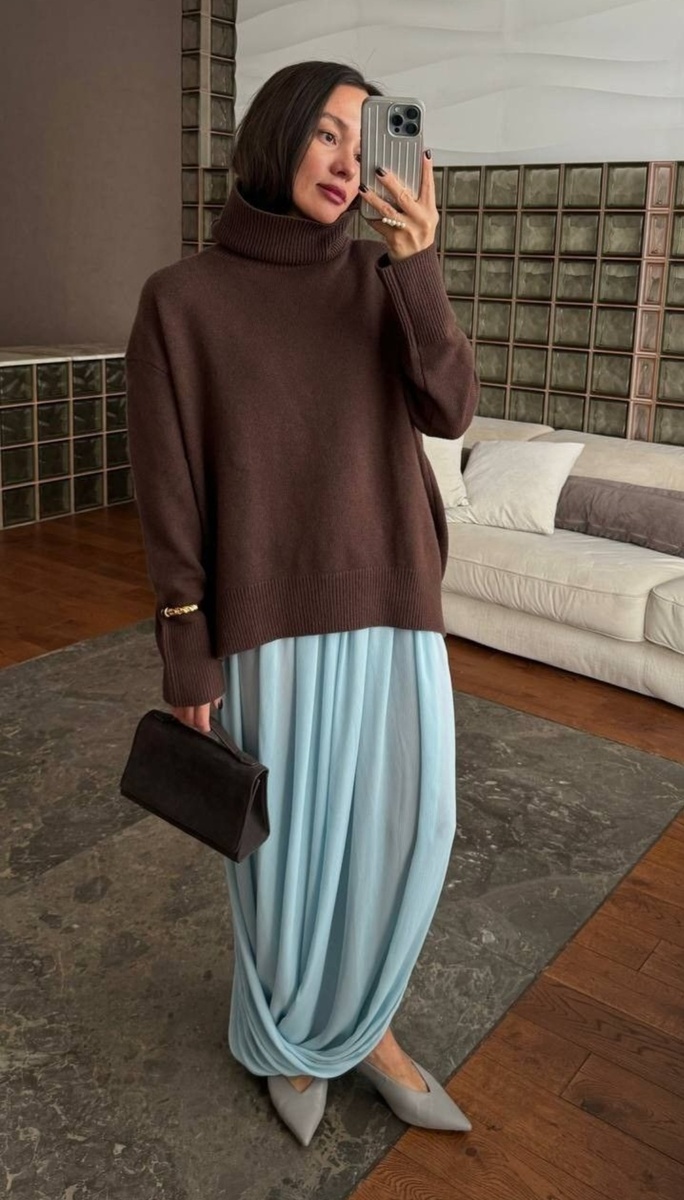 7. Chocolate Brown & Baby Blue