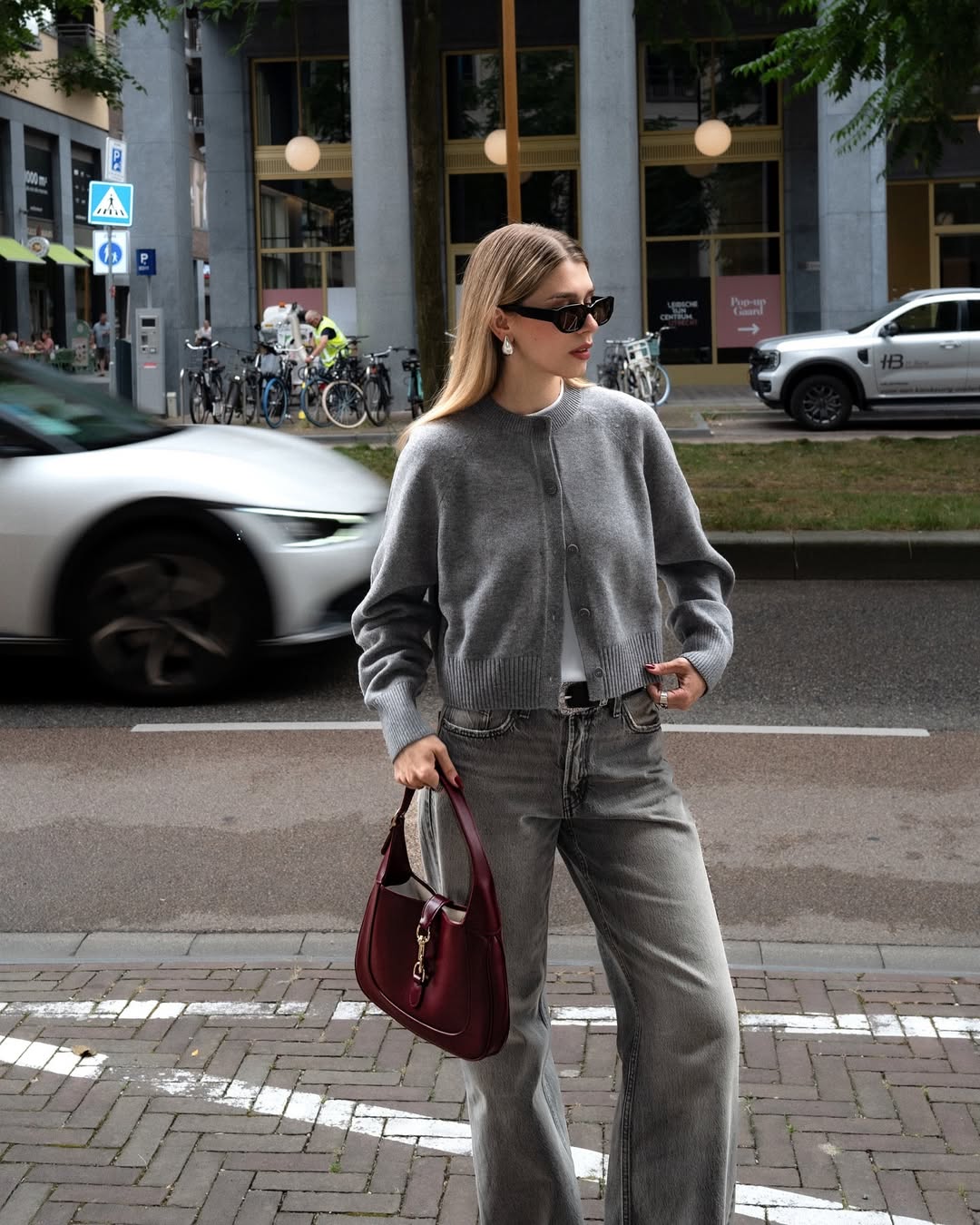 Theory - Cashmere Crew Neck Long Sleeve Cardigan | Plush