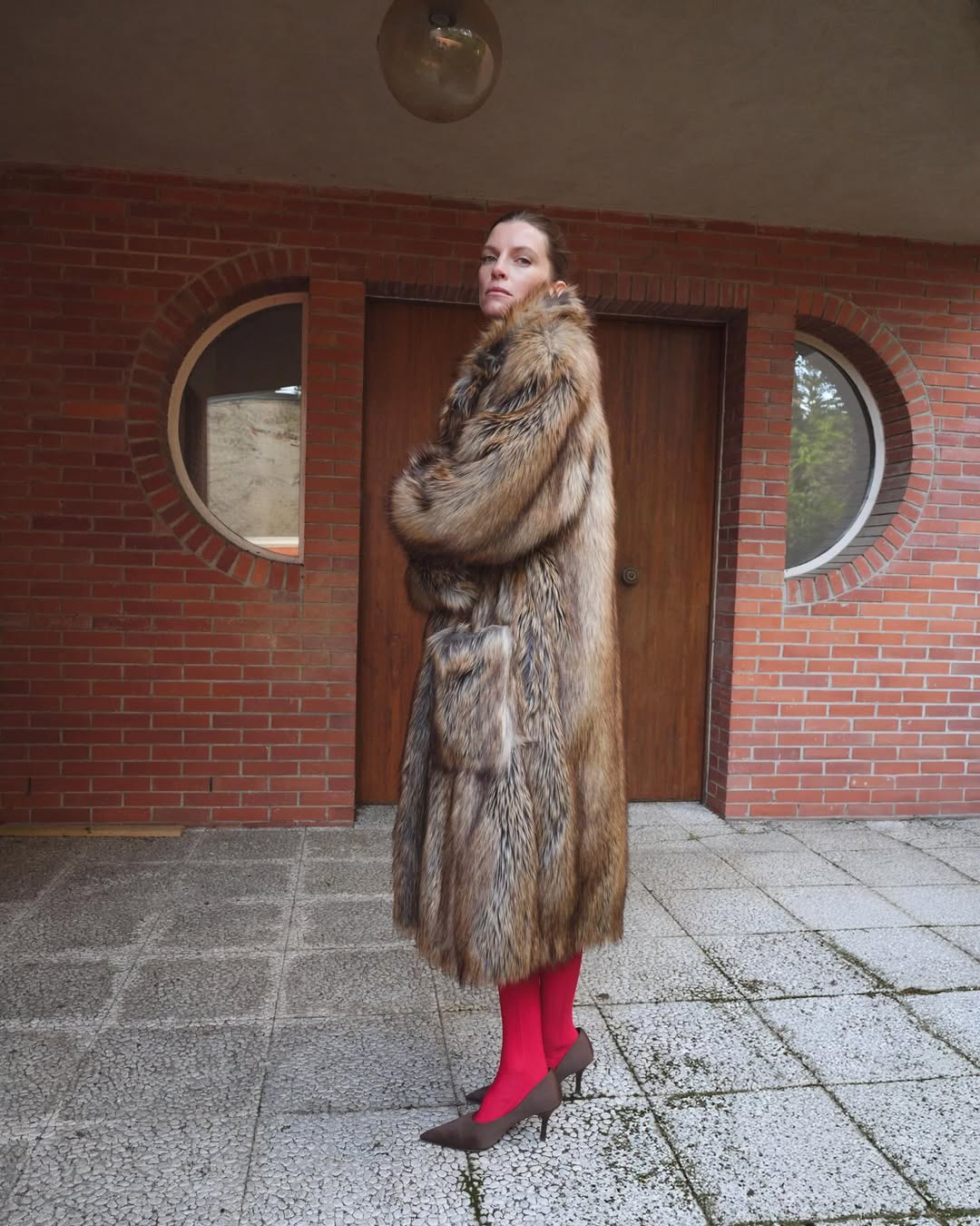 BALENCIAGA ブラウン 毛皮コート BALENCIAGA ブラウン 毛皮コート BALENCIAGA(バレンシアガ) ムートン