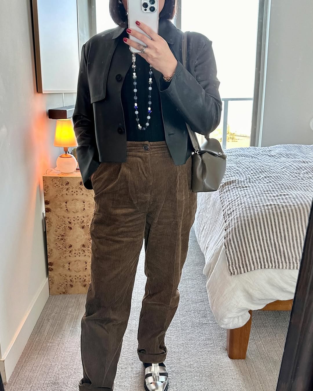 ロンハーマン　suziekondi TINOS SLIM TRACK PANT The Tinos Slim Track Pants in Velour – Suzie Kondi