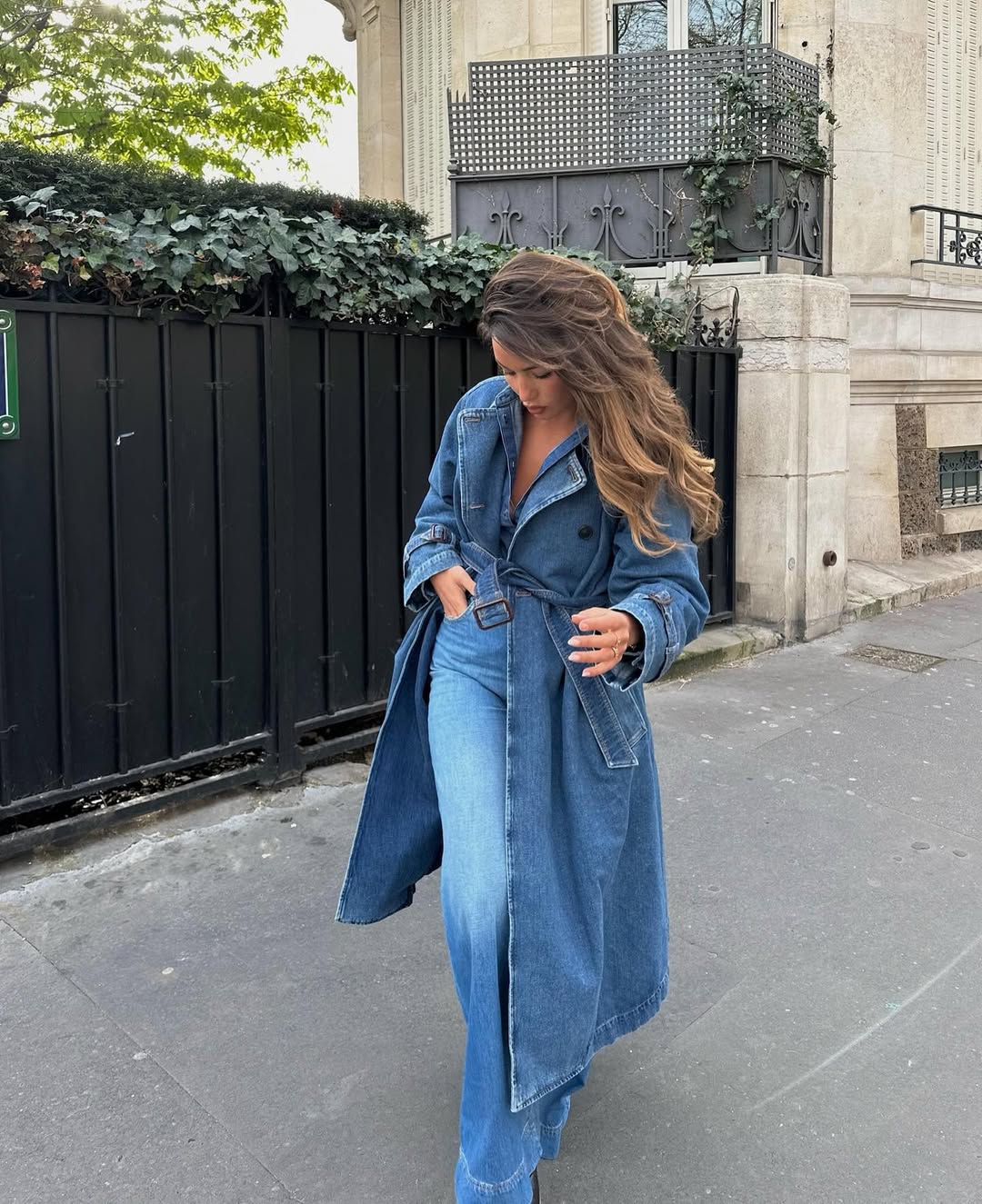 MOTHER - The Mid Rise Lasso Heel Jeans | Plush