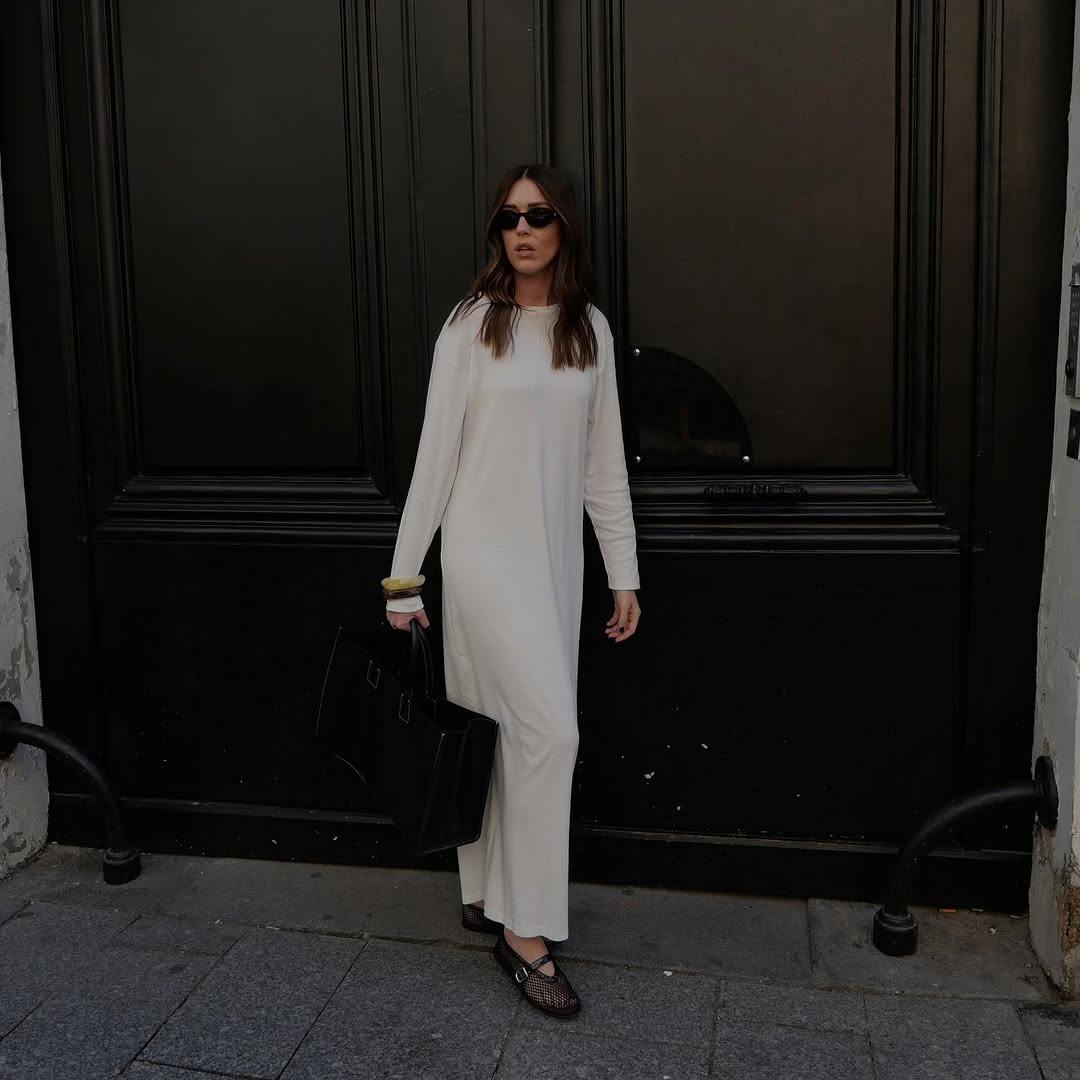 serenade knit maxi dress ser.o.ya SEROYA | Effortless elegance  @alessandraambrosio stuns in the Serenade  Knit Dress. // #SmileMoreGiveMore #WearYouJoinUs