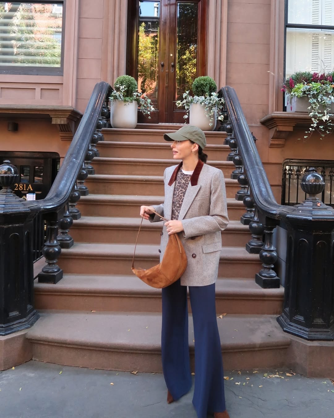 ベスト・ジレ GABRIELA HEARST Gabriela Hearst Mayte Vest Mayte Vest in Khaki Sportswear Wool – Gabriela Hearst