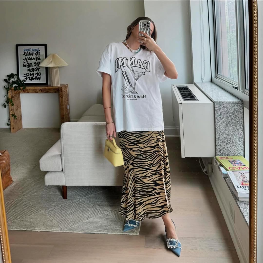 True Religion - x Playboy Play Tee | Plush