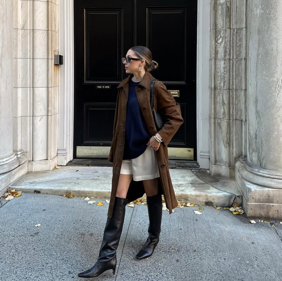 Alaïa - 55 cutout suede knee boots | Plush